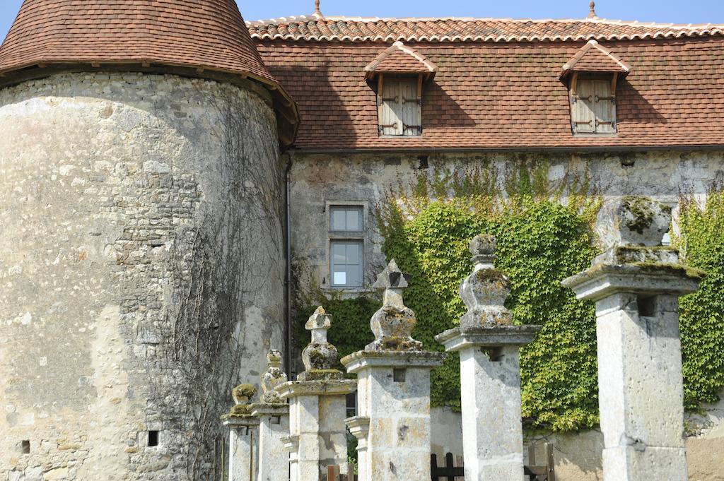 לינה וארוחת בוקר Perignac  Chateau De Lerse מראה חיצוני תמונה